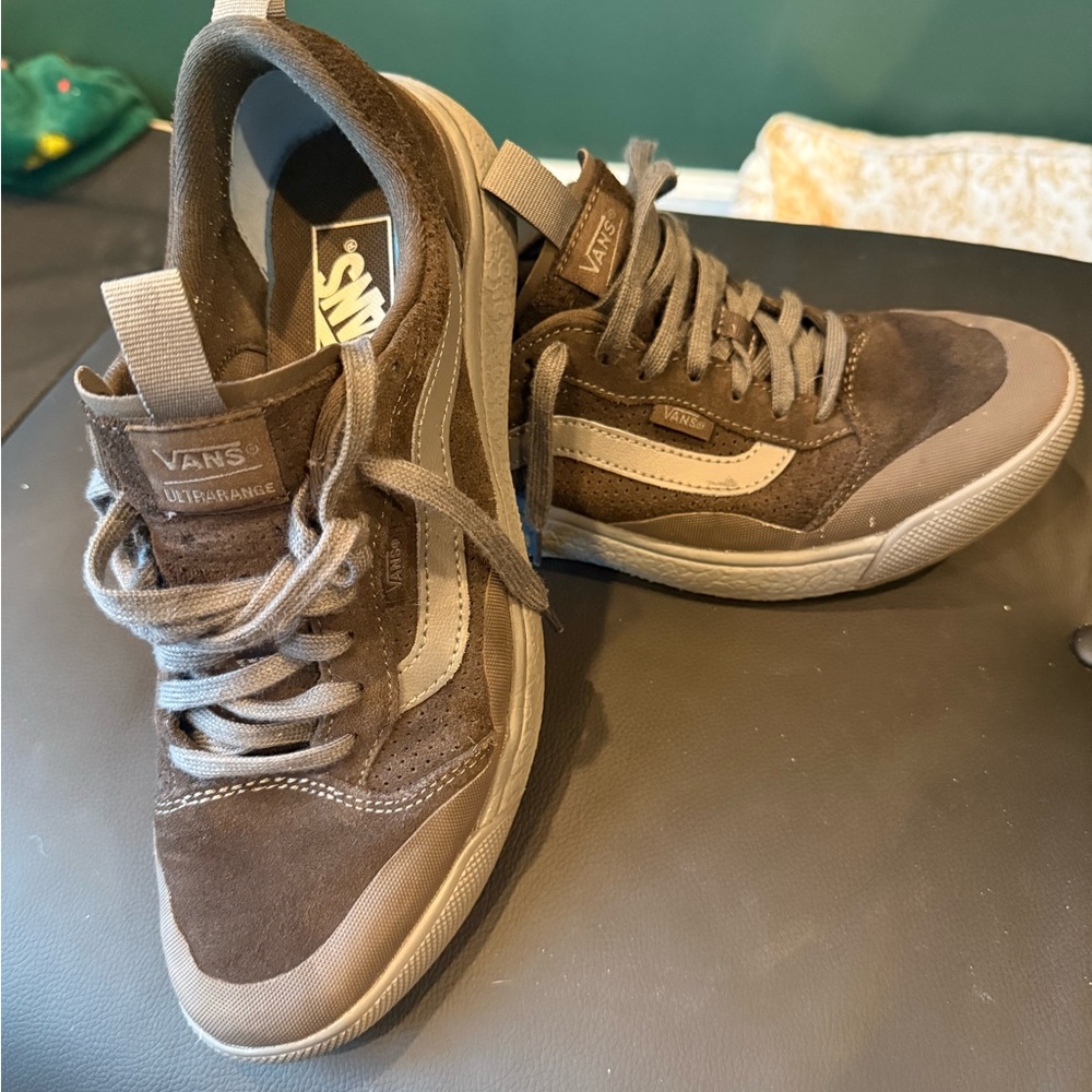 Vans Men's UltraRange - Dark Brown Suede Sneakers